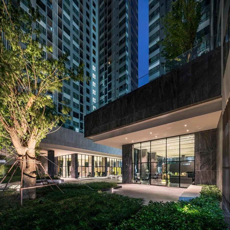 The Base Infinity Apartment Pattaya Luaran gambar