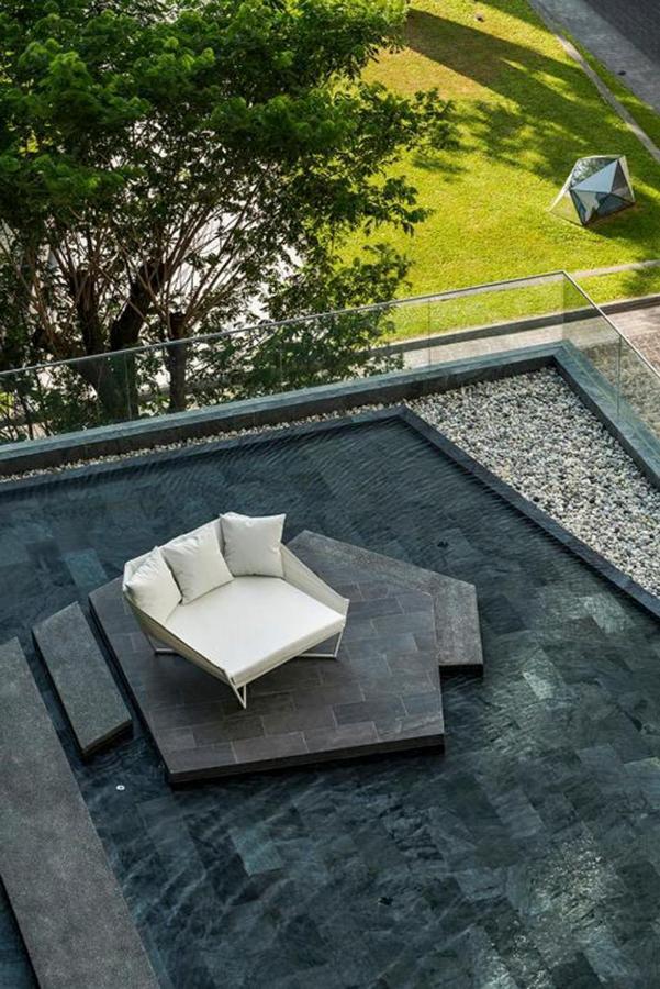 The Base Infinity Apartment Pattaya Luaran gambar