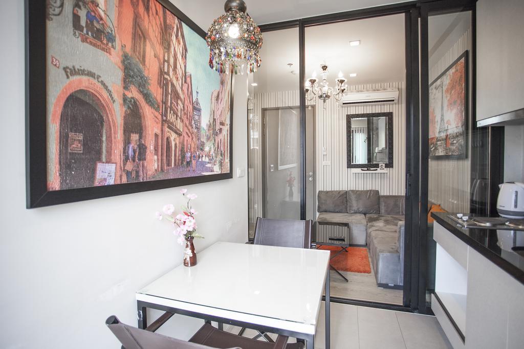 The Base Infinity Apartment Pattaya Luaran gambar